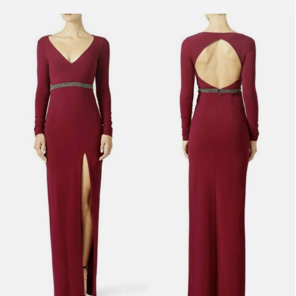 Nicole miller gown size 2 runs small